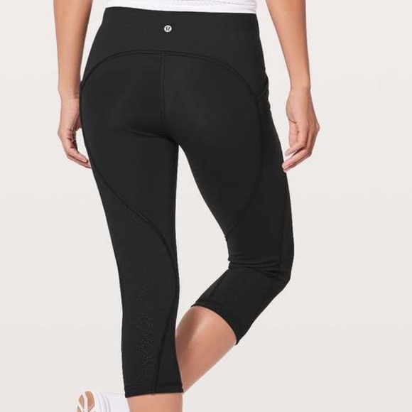 lululemon breezy dot tight